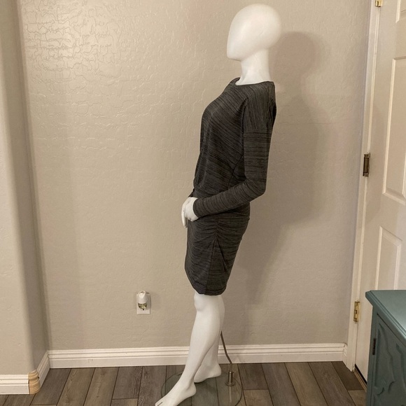 Athleta Avenues Charcoal Gray Dress Small - Picture 9 of 13